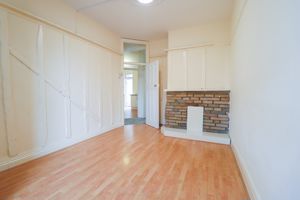 Living Room- click for photo gallery